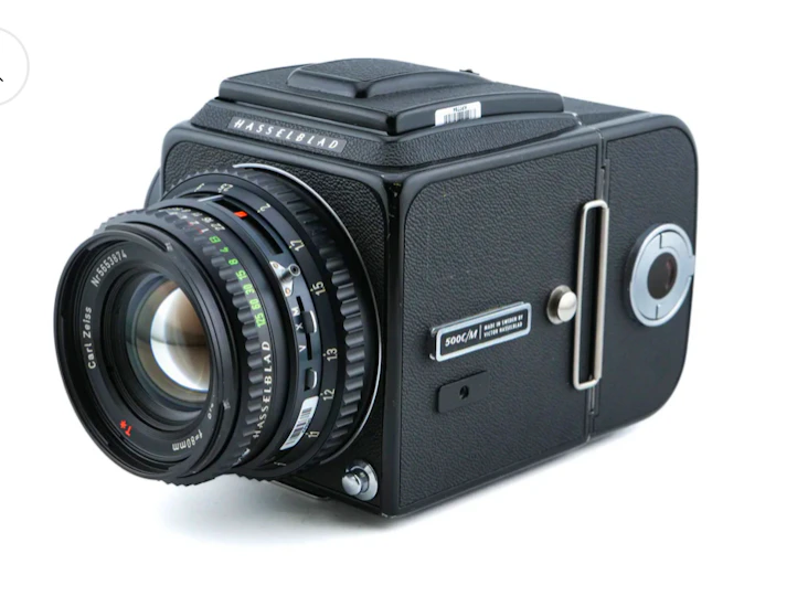 Hasselblad 500c/m + 80mm f2.8 planar t