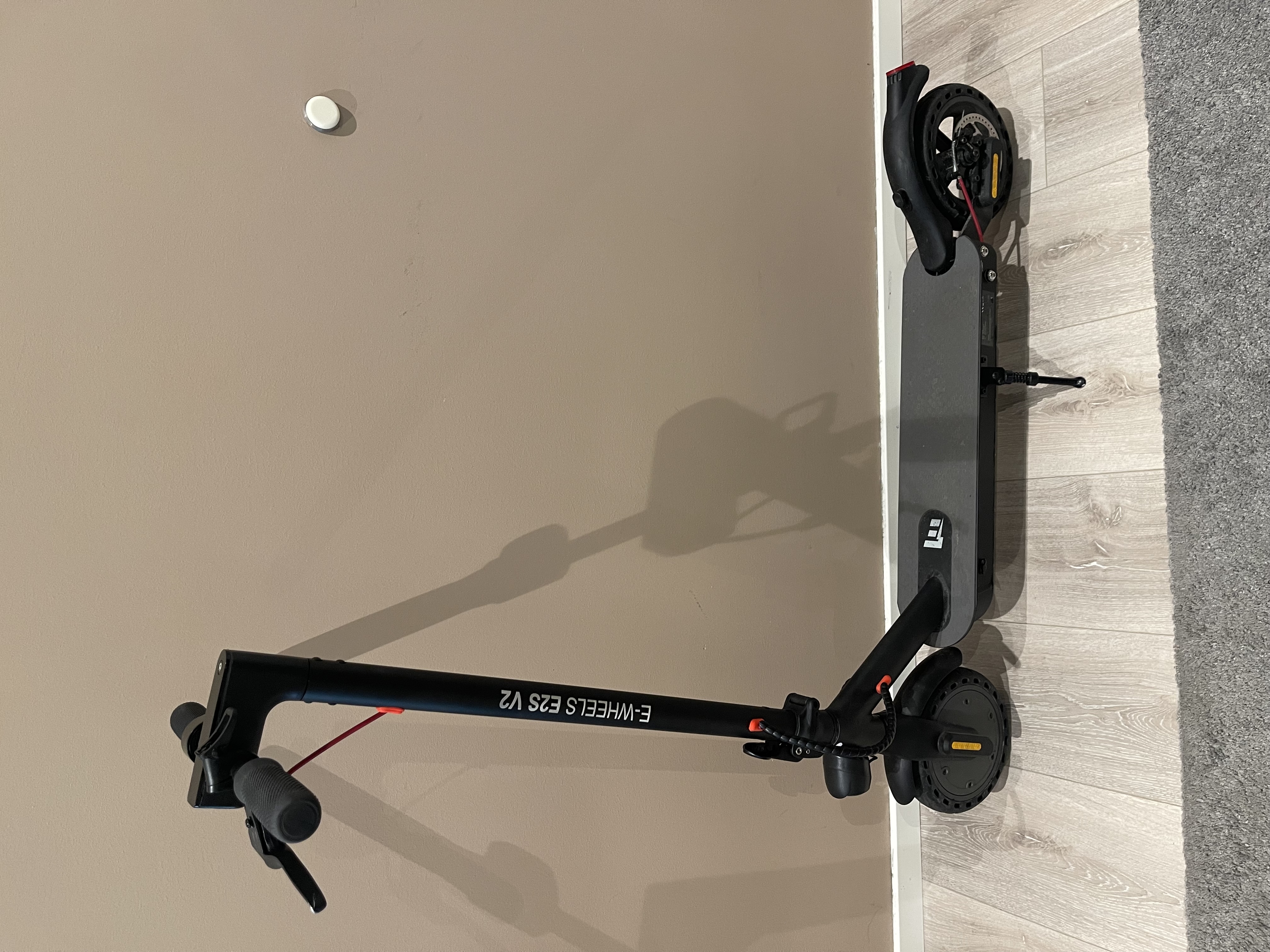 E-wheels e2s v2 - long range elektrisk sparkesykkel