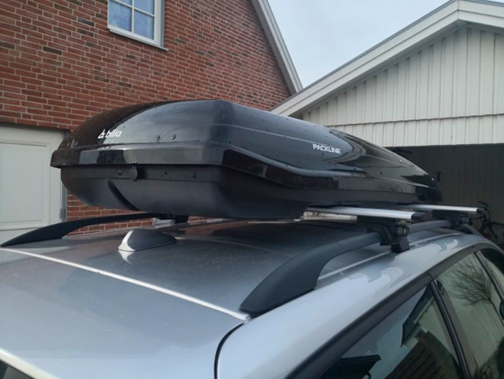 Takbox packline med vingprofil för rails