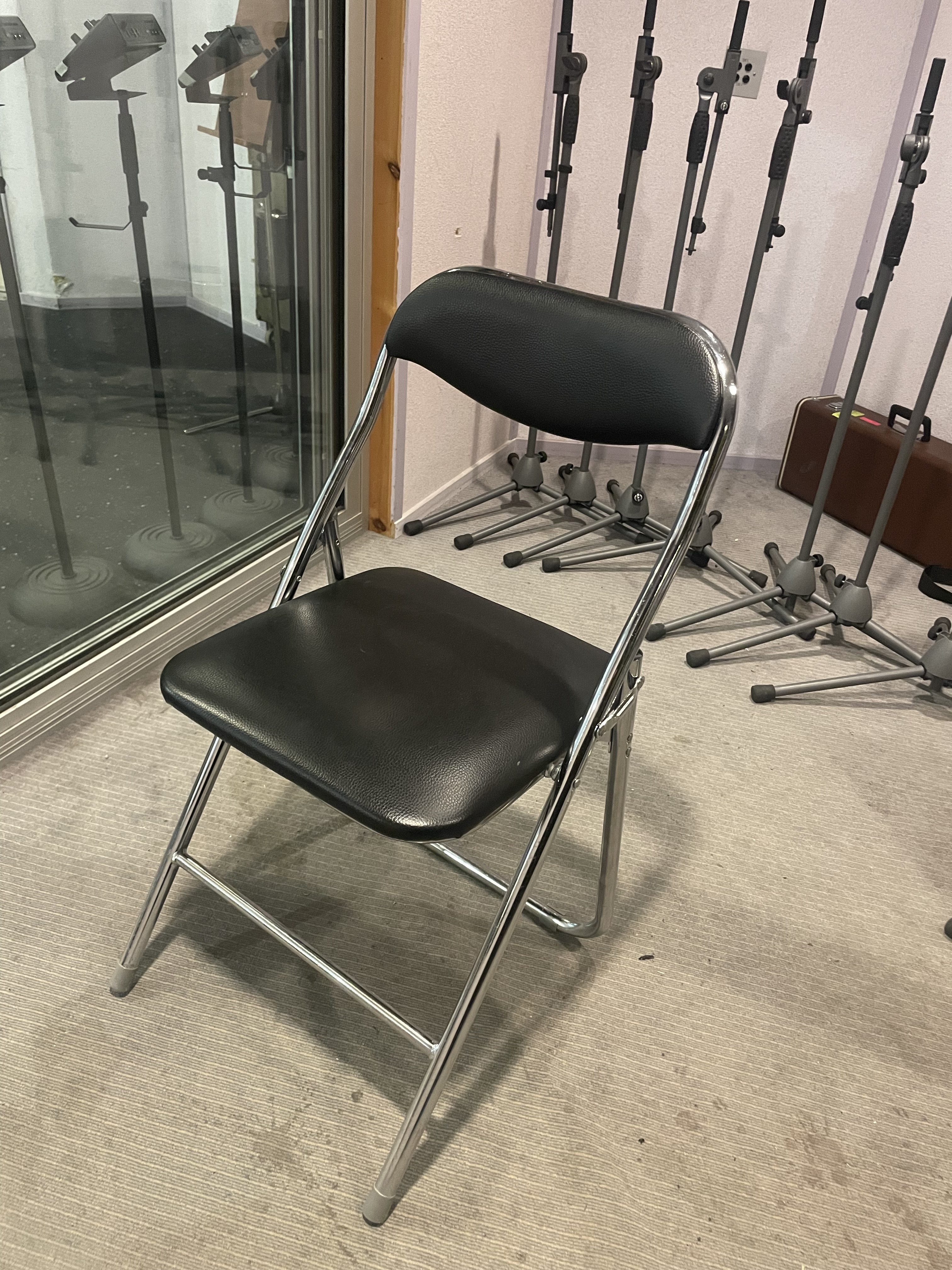 🪑 uthyrning: hopfällbara stolar – perfekta för fest & event