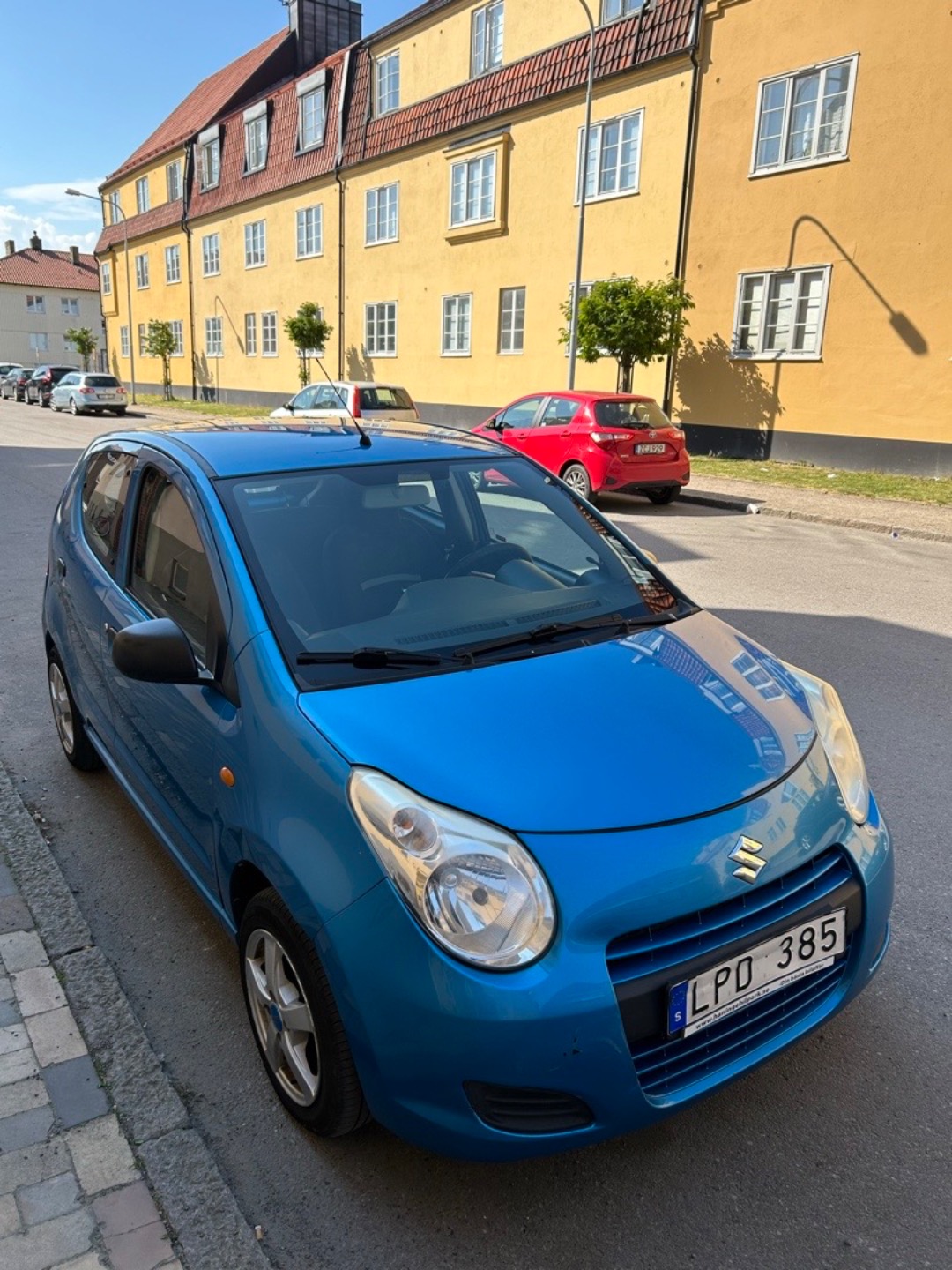 Suzuki alto 1.0 hyra ut