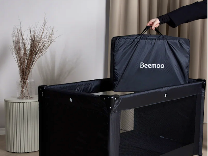 Beemoo care matkasänkysetti (matkasänky, ohut patja + extra patja)