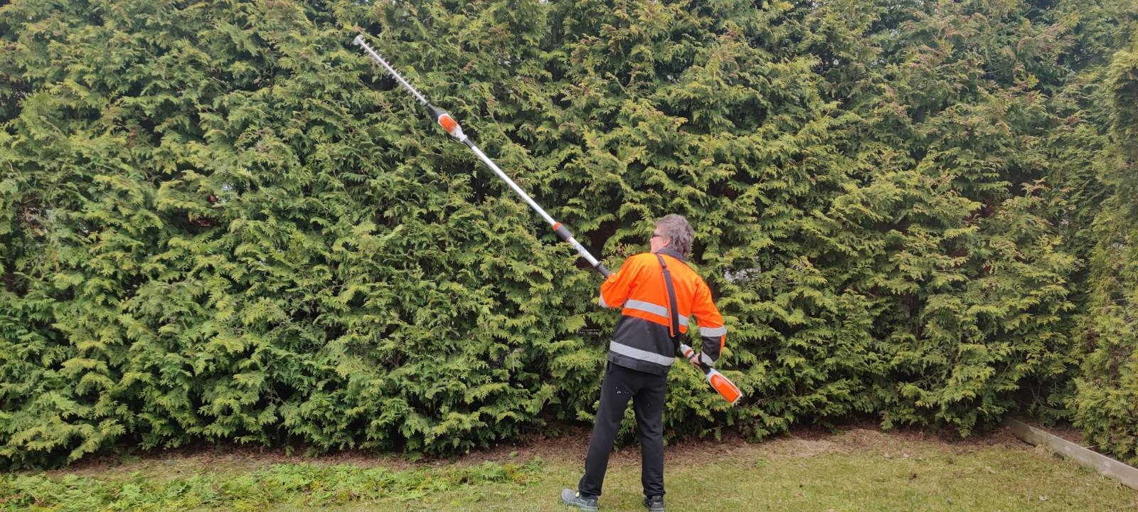 Stihl hla 86 pensasaitaleikkuri teleskooppivarrella