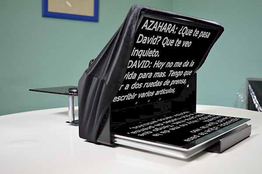Autocue teleprompter for ipad/tablet