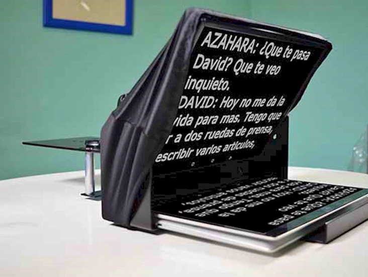 Autocue teleprompter for ipad/tablet