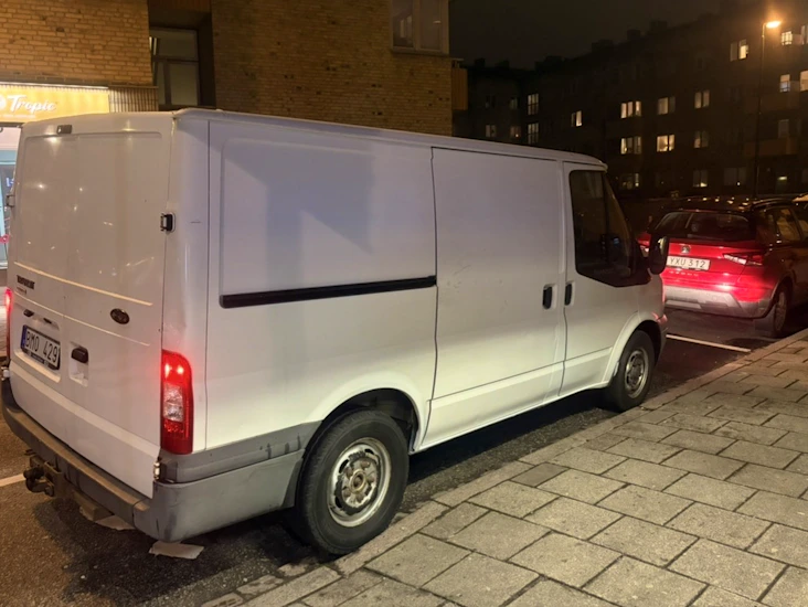 Ford transit skåpbil uthyres – malmö
