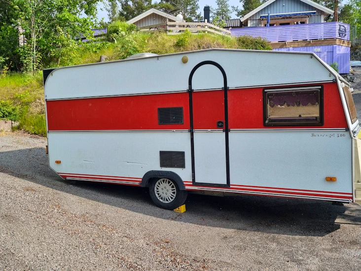 Mysig äldre pärla uthyres till skötsam person