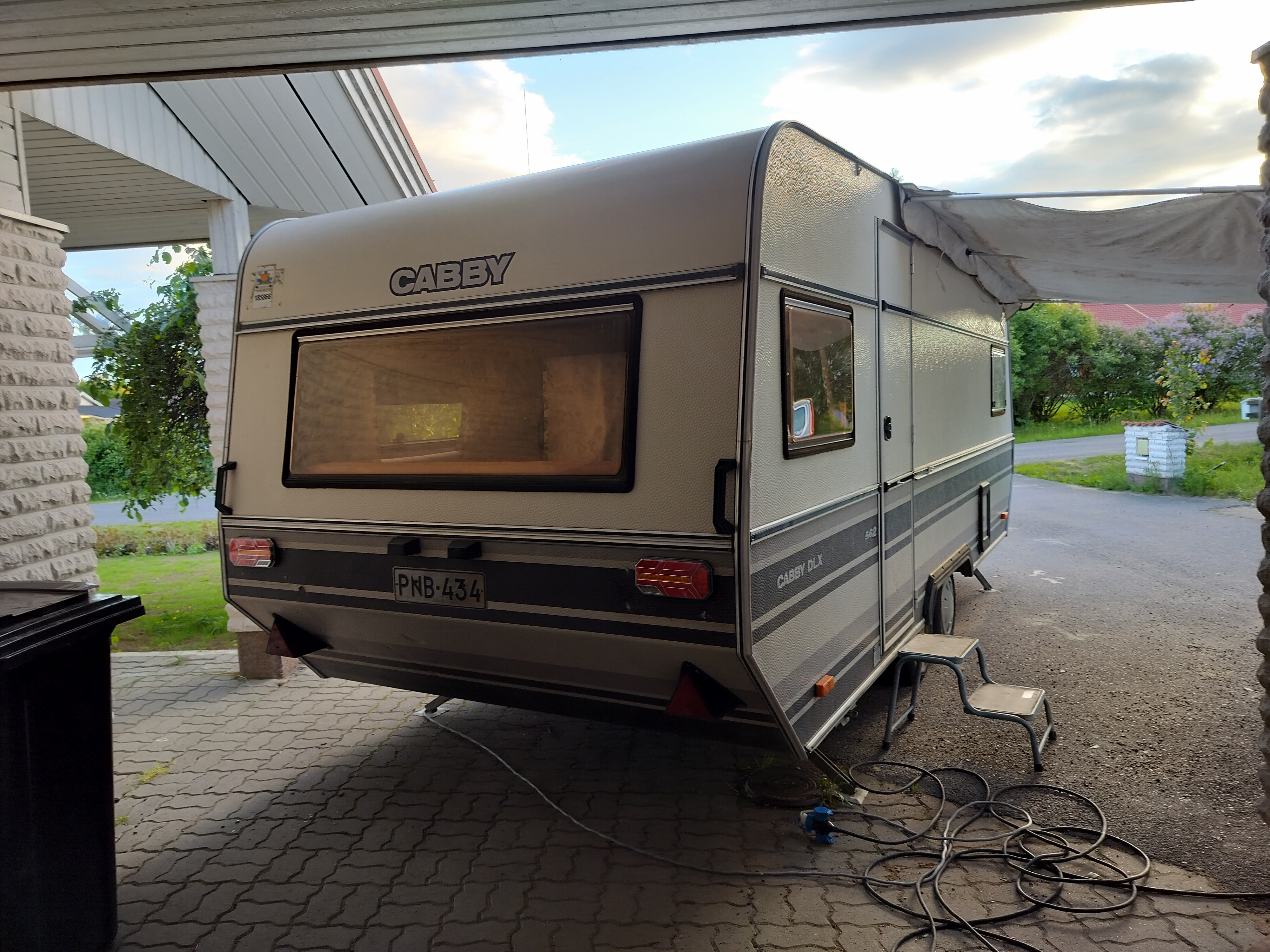 Asuntovaunu cabby 562