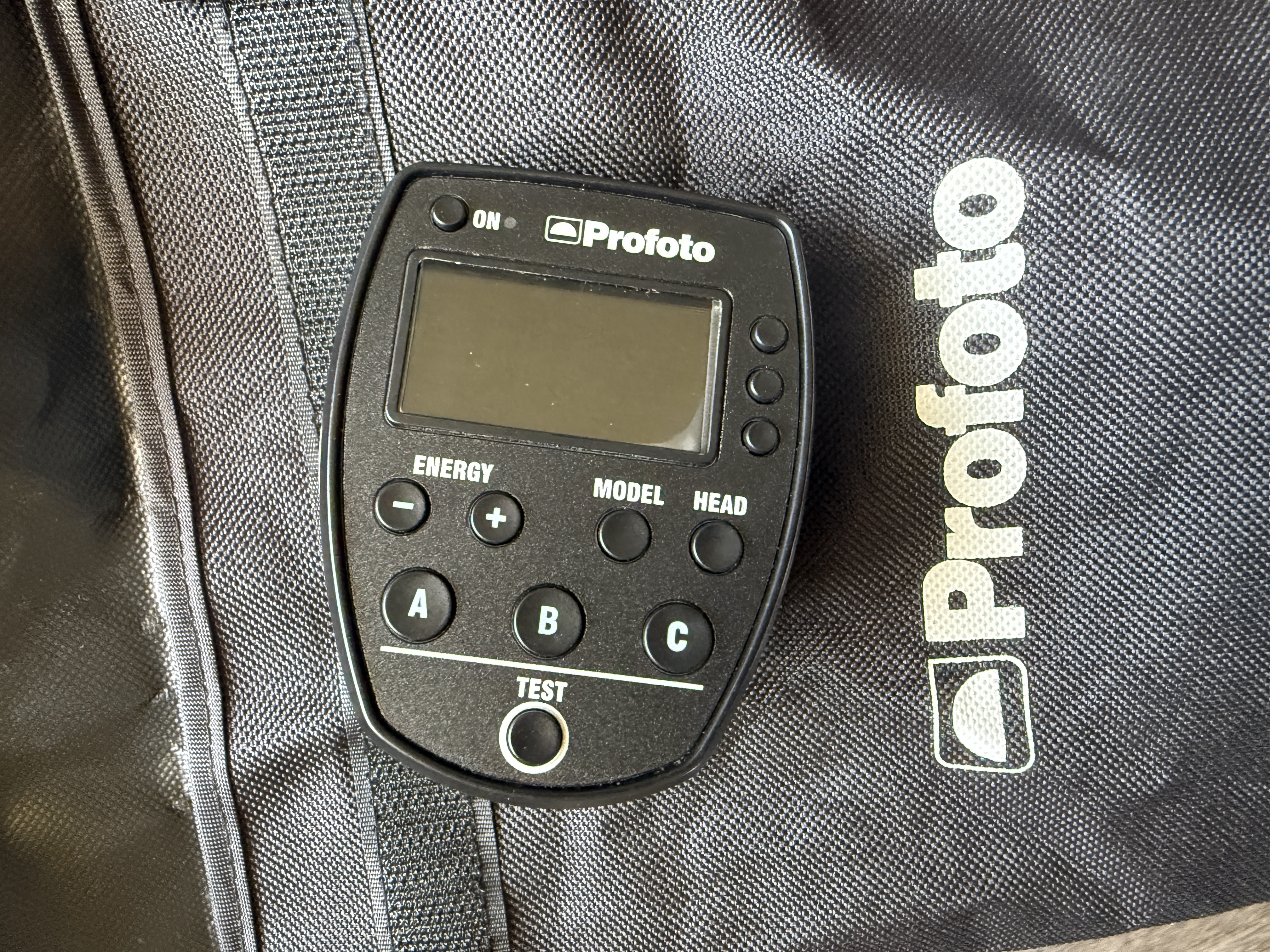 Profoto airttl remote for canon