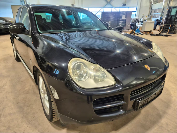 Nøkkelfri - porsche cayenne (v6)