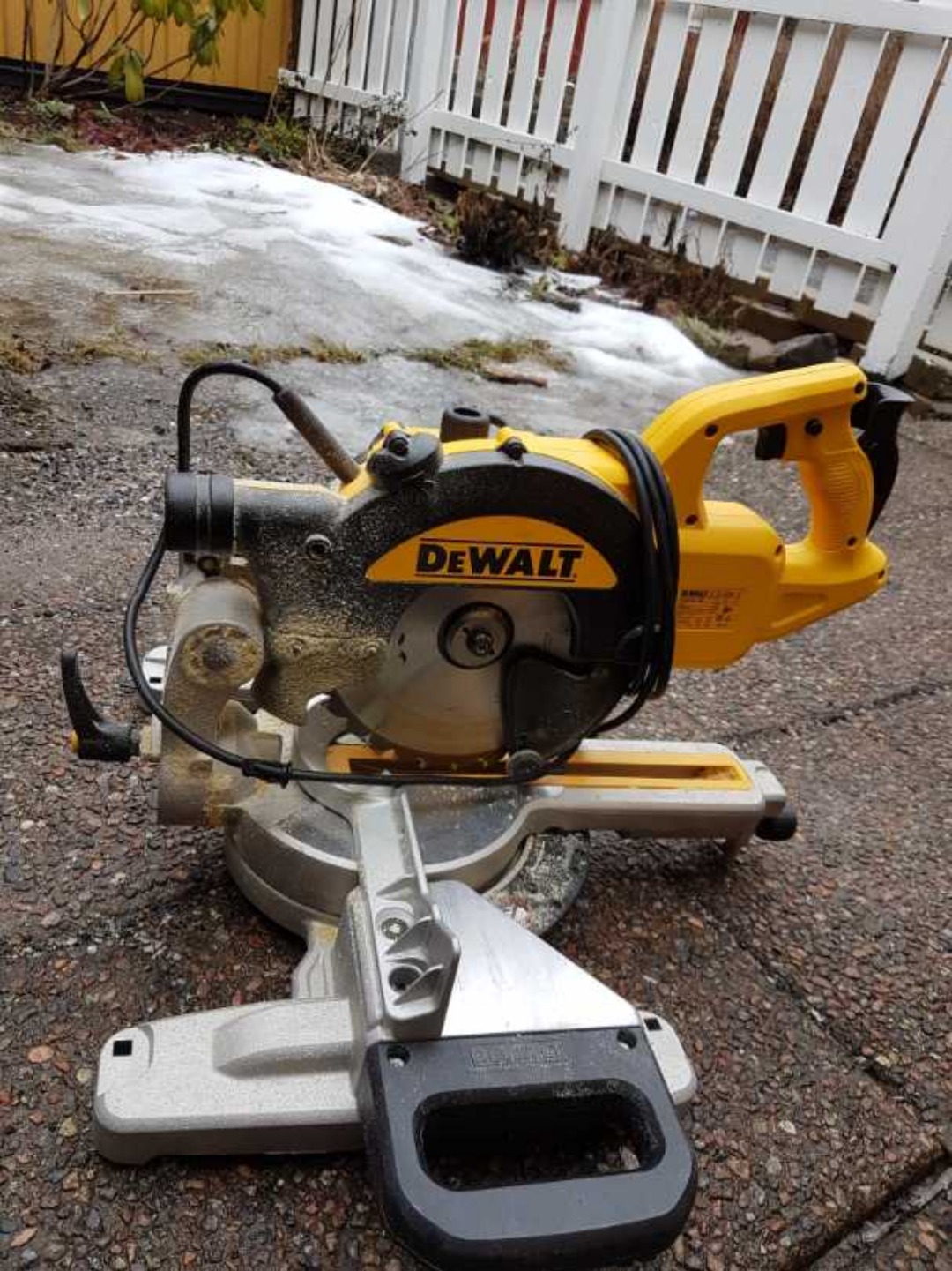 Dewalt dws774 gersåg