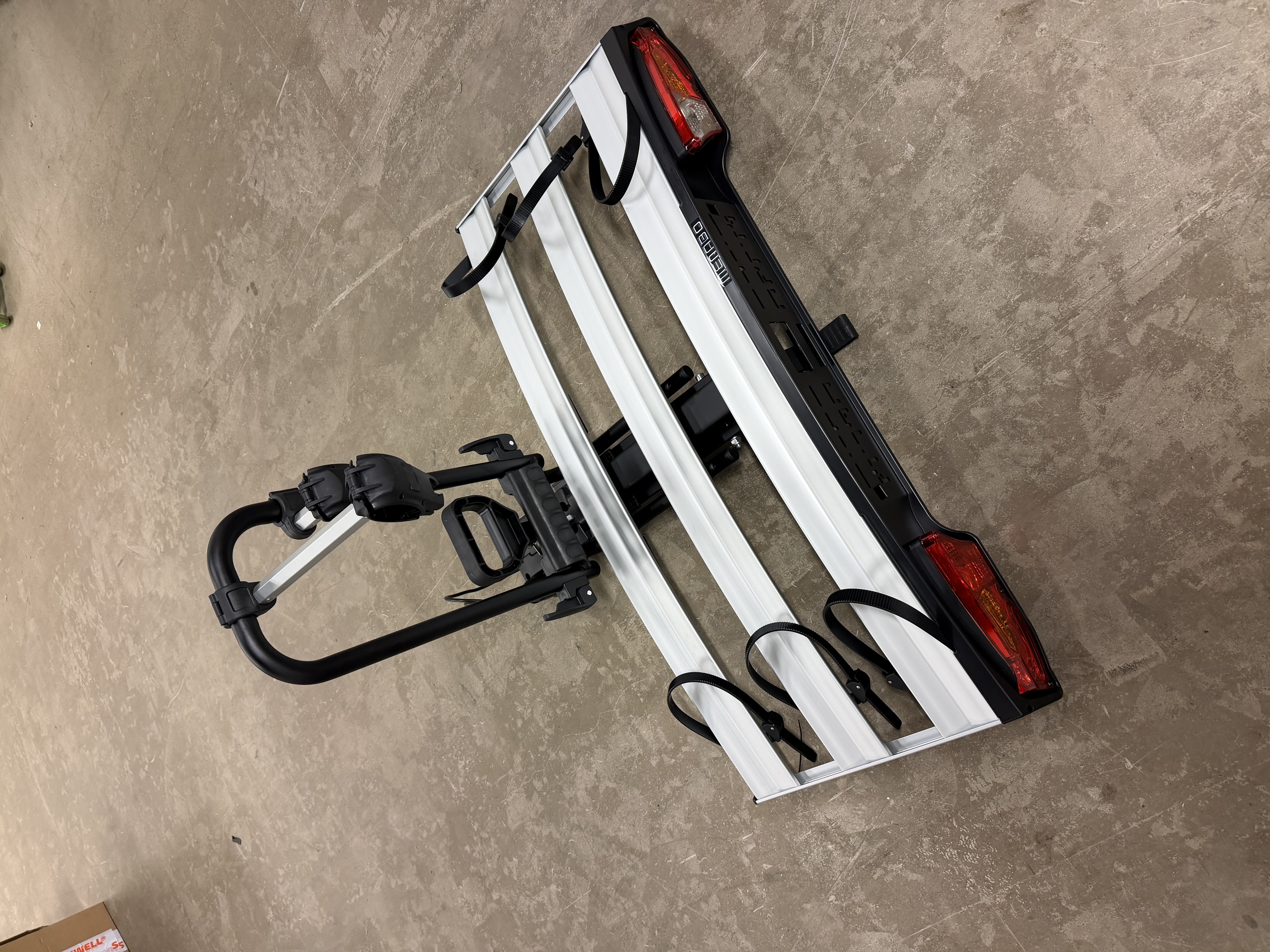 Cykelhållare (dragkrok) för 3 cyklar