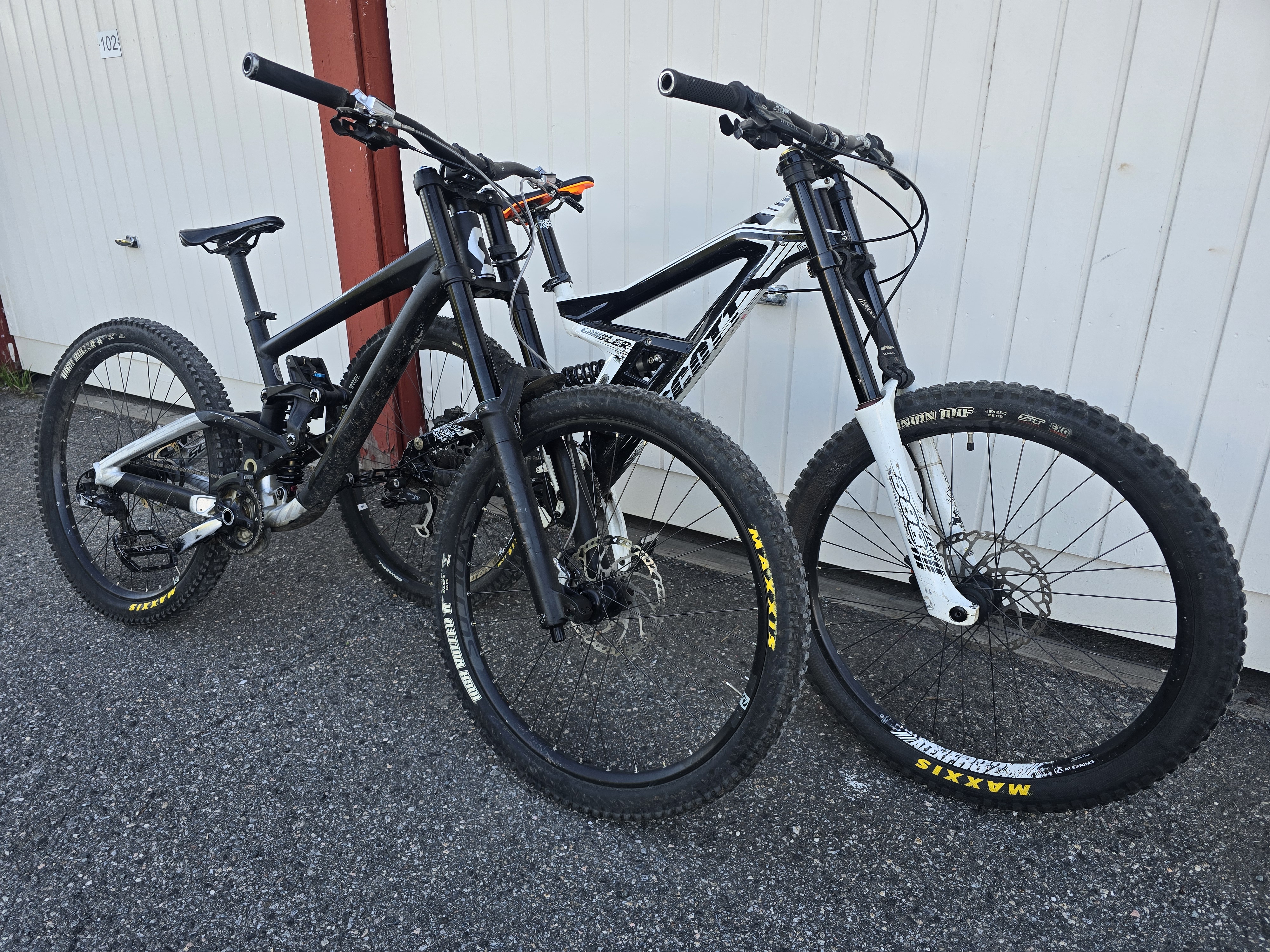Downhillsykler/utforsykler (scott gambler)