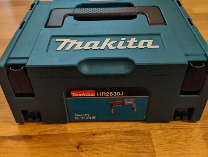 Makita hr2630j