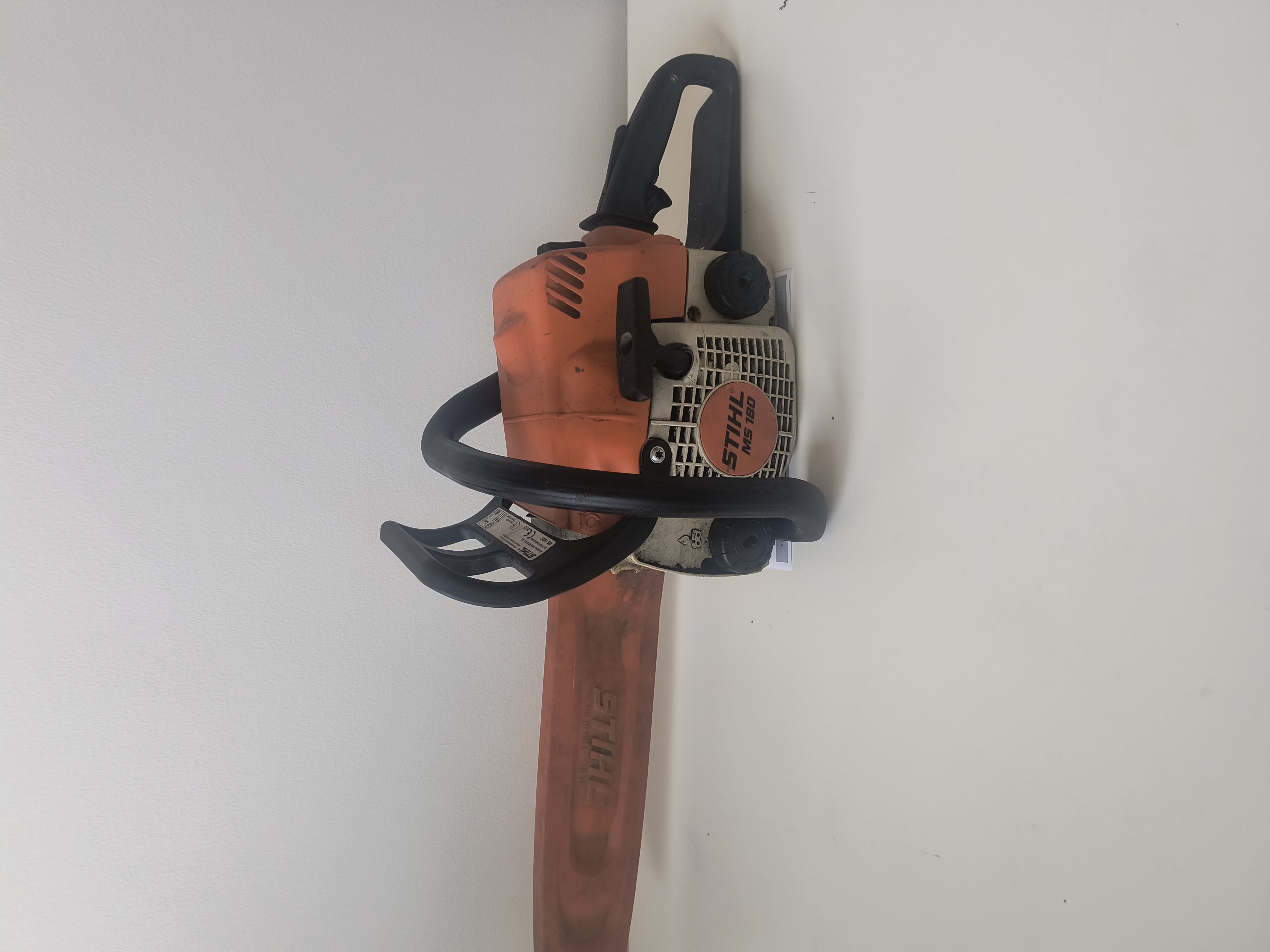 Motorsåg stihl 180