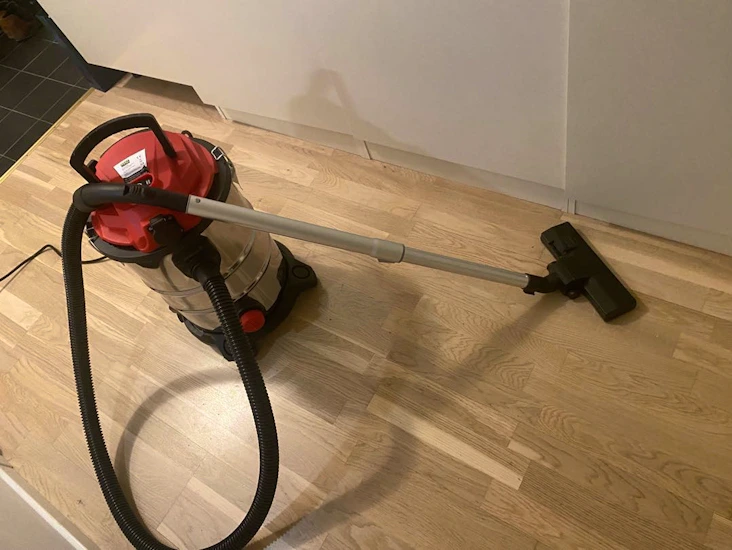 Kraftig grovdammsugare