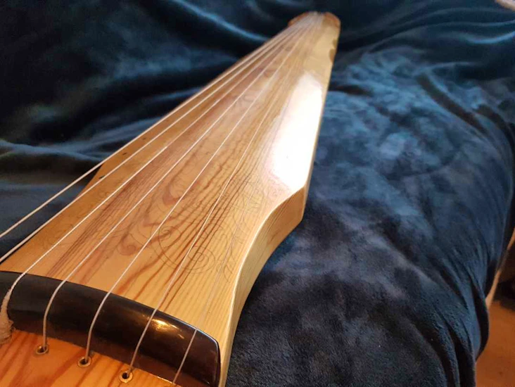 Guqin, tradisjonell kinesisk psaltery