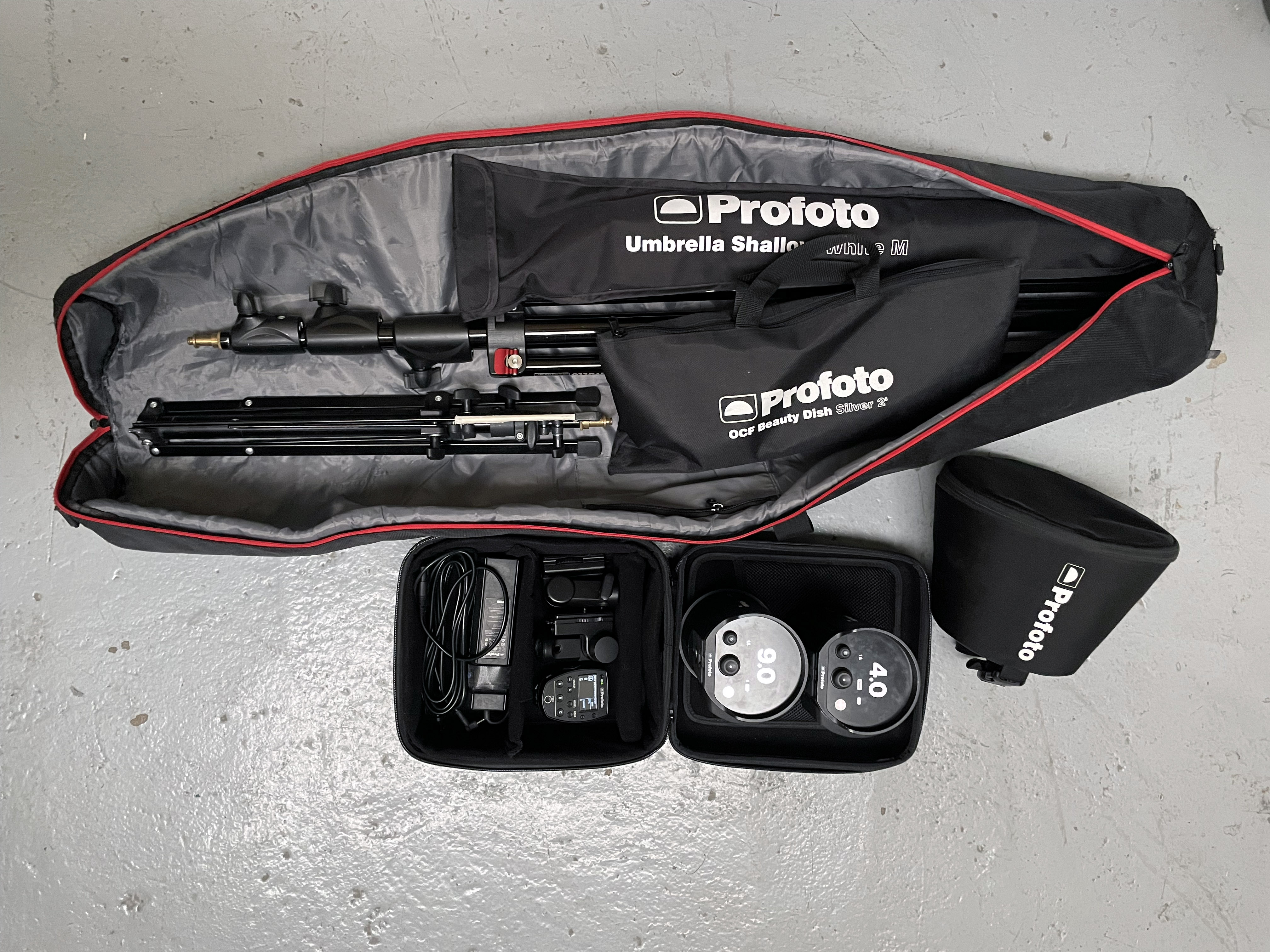 2x profoto b10 kit 