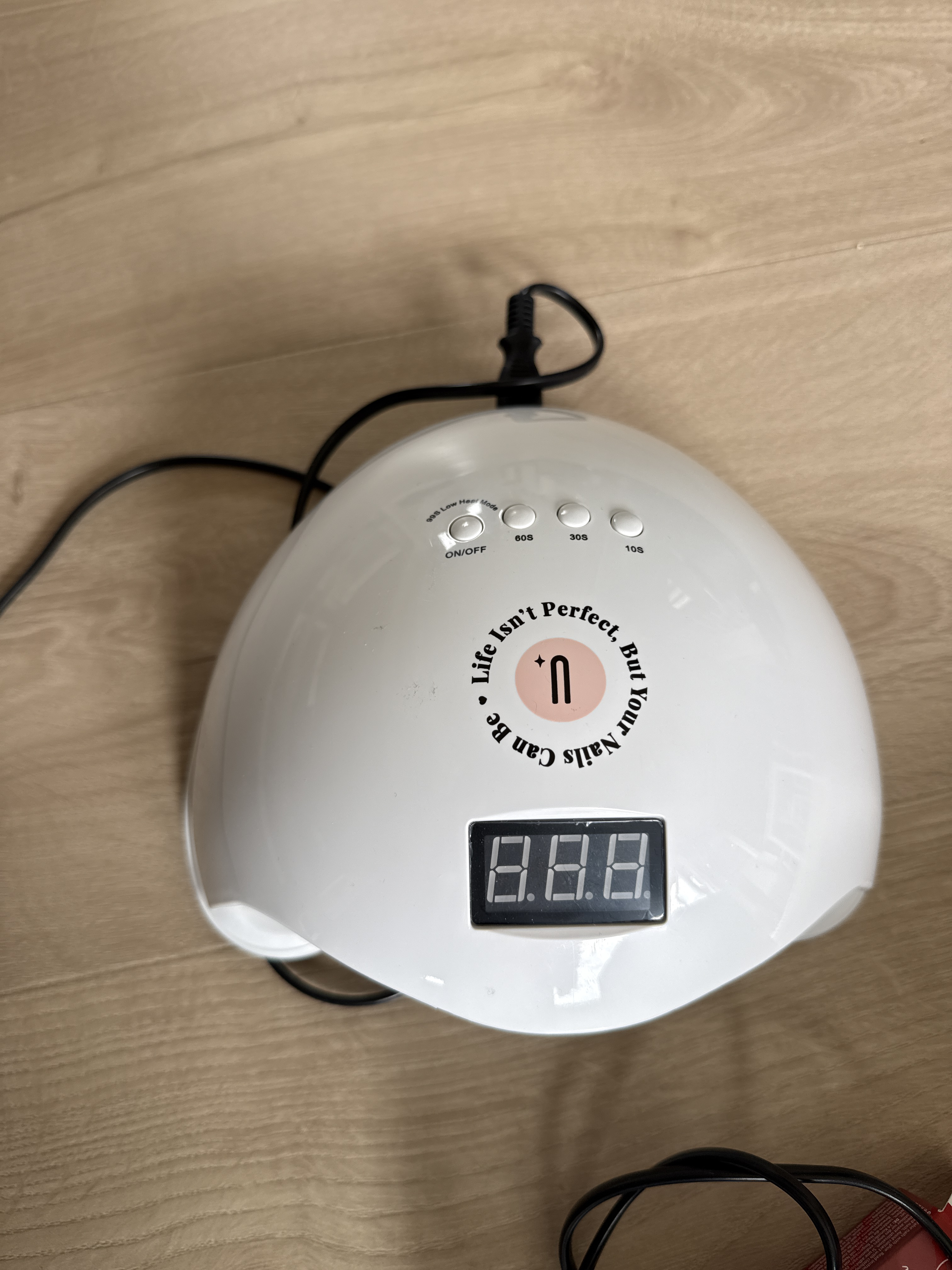 Gelenegler utstyr uv lampe 