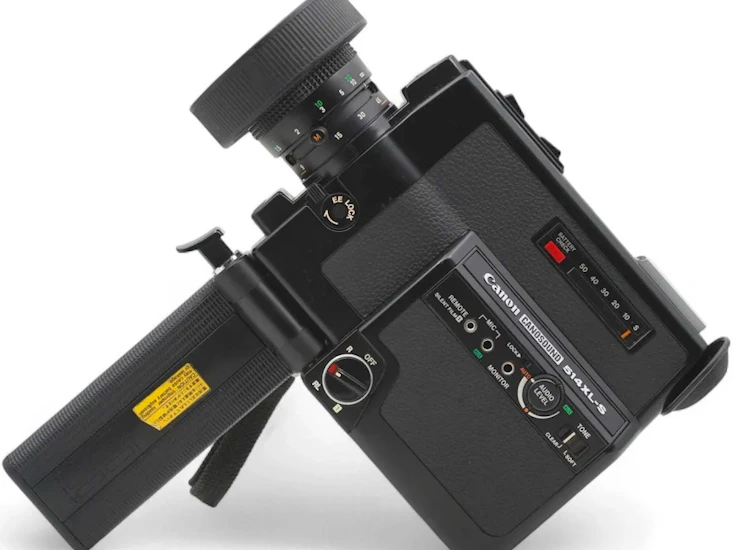 Canon 514xls super 8 camera - with batteries