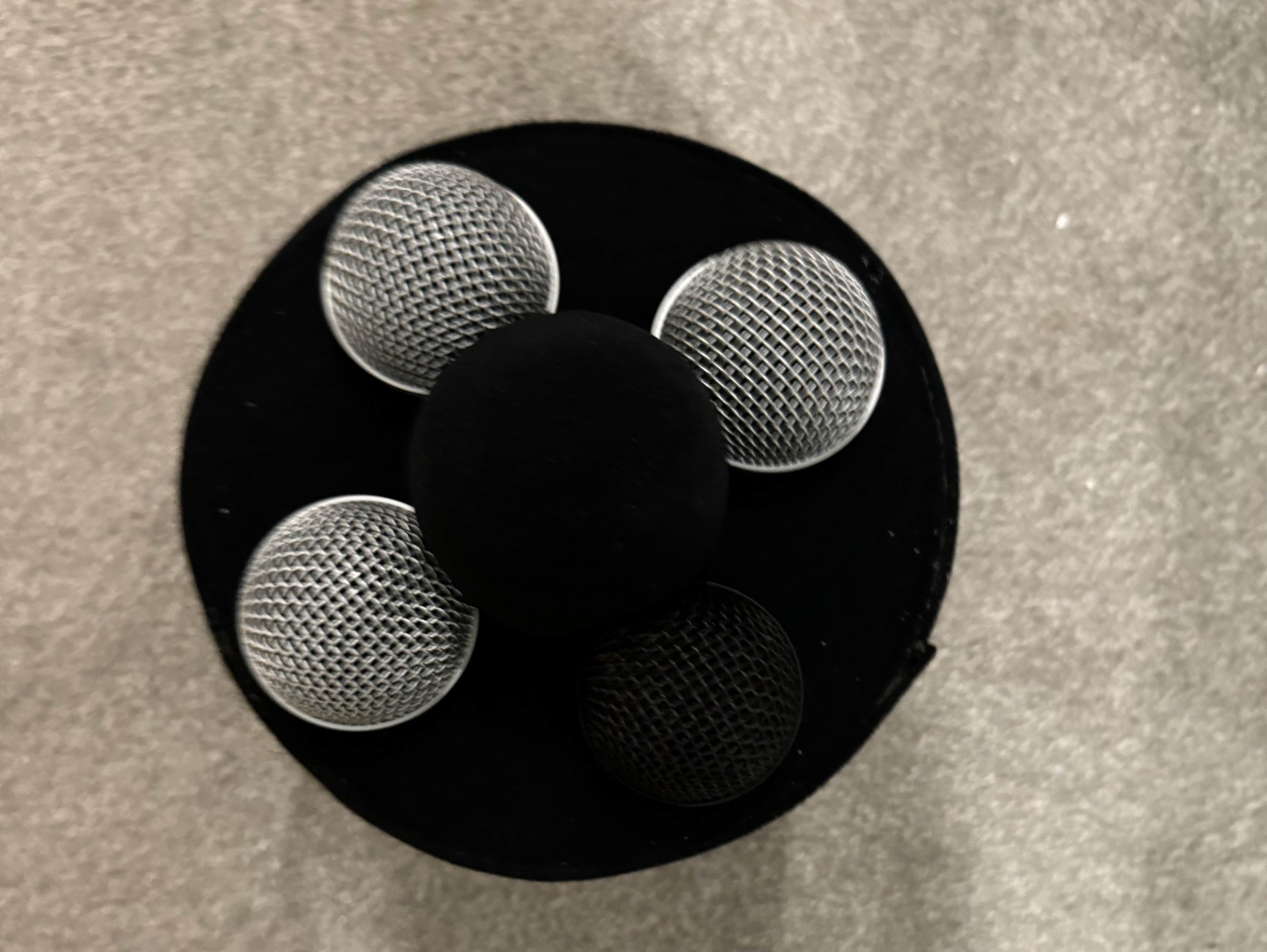 Shure dynamic mic (1)