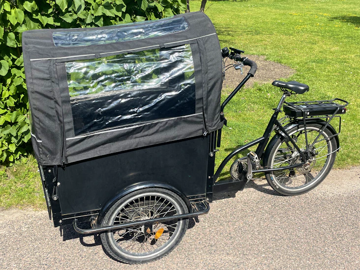 Lådcykel med el och kapell