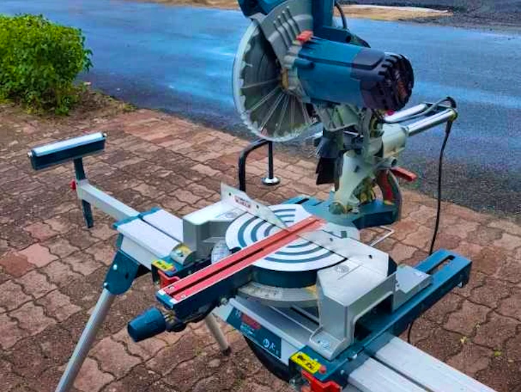 Bosch kap- och gersåg med bord