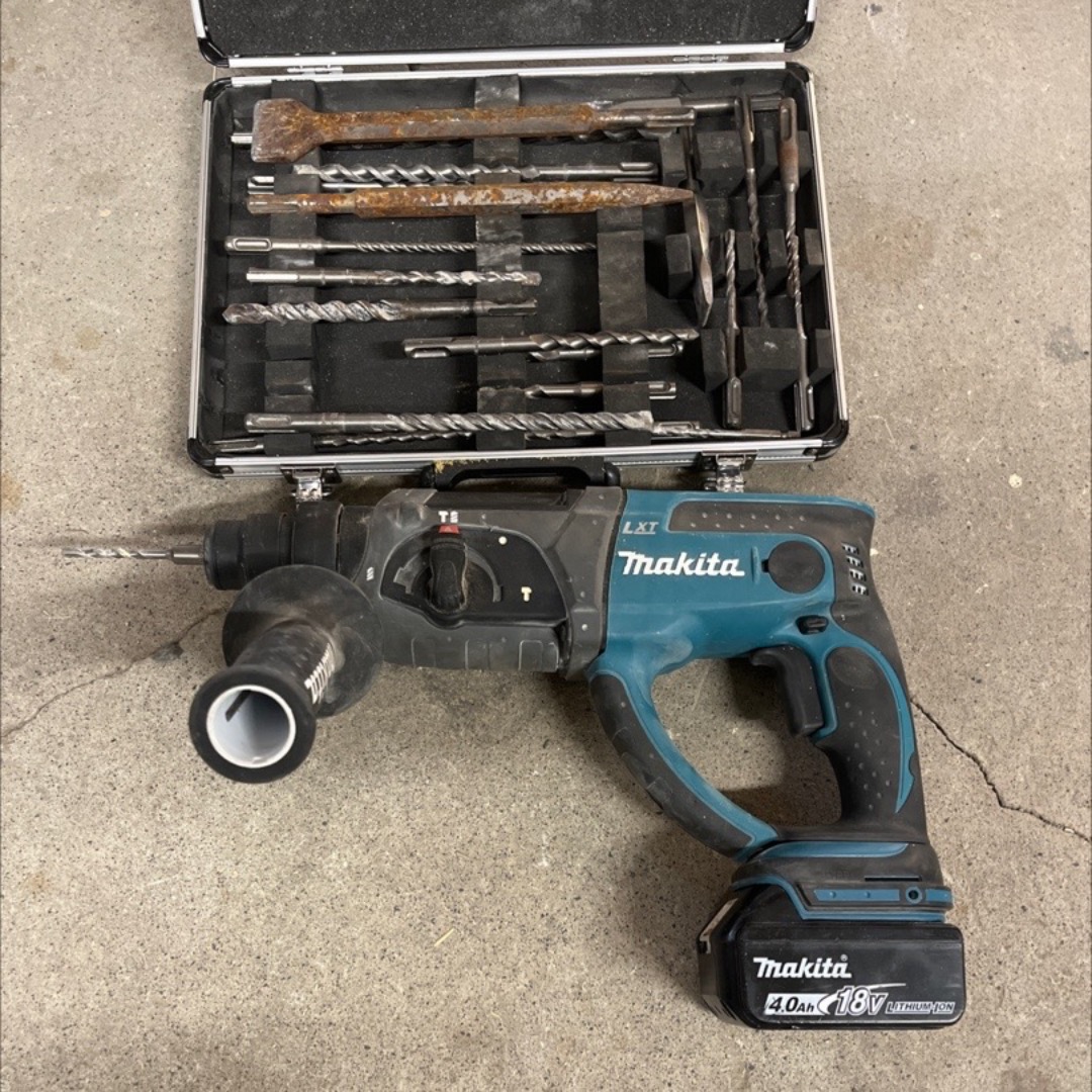 Makita borrhammer