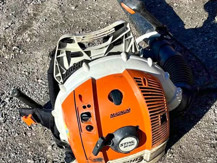 Lövblås stihl br600