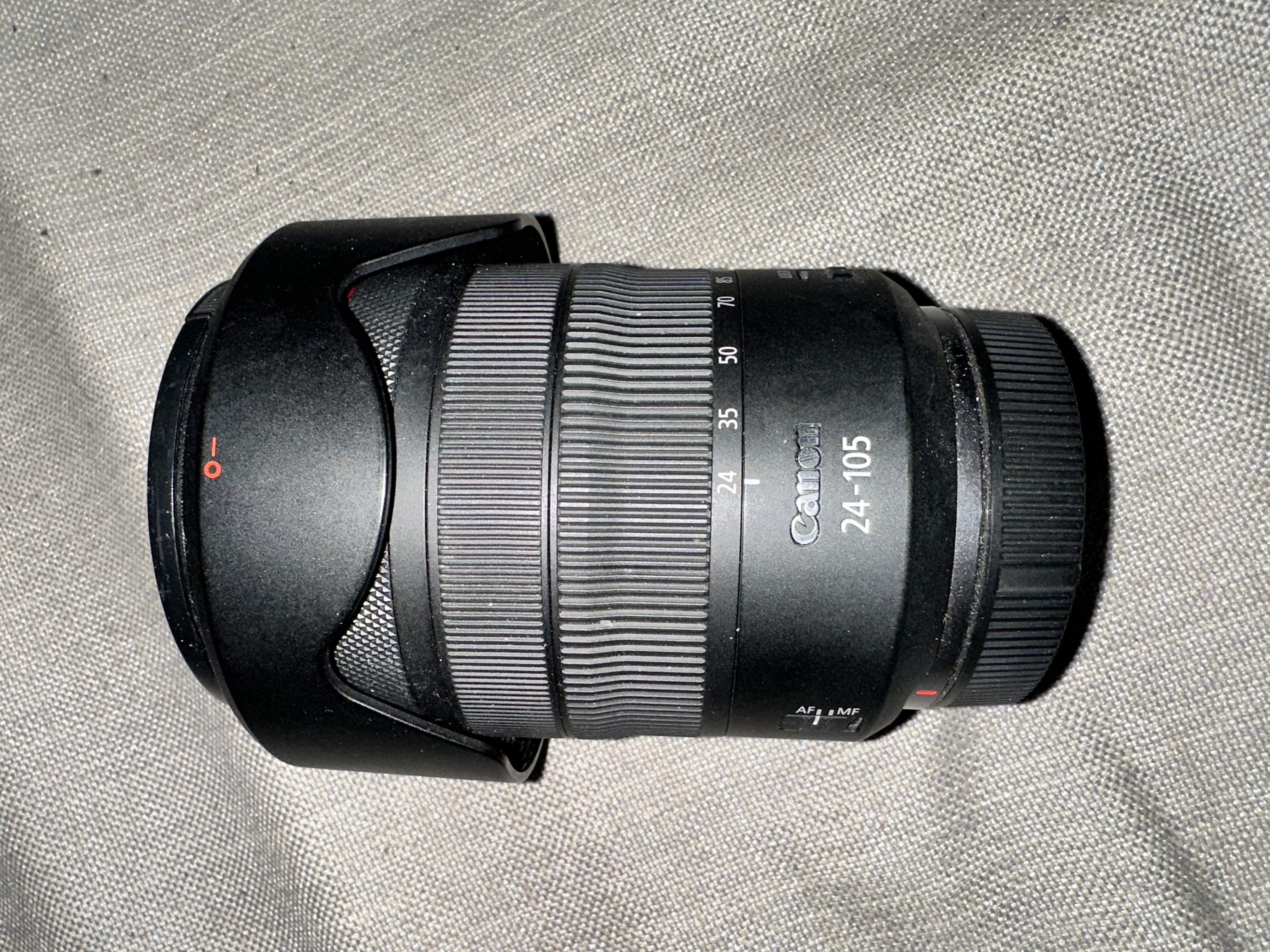 Canon rf 24-105mm f4 med is