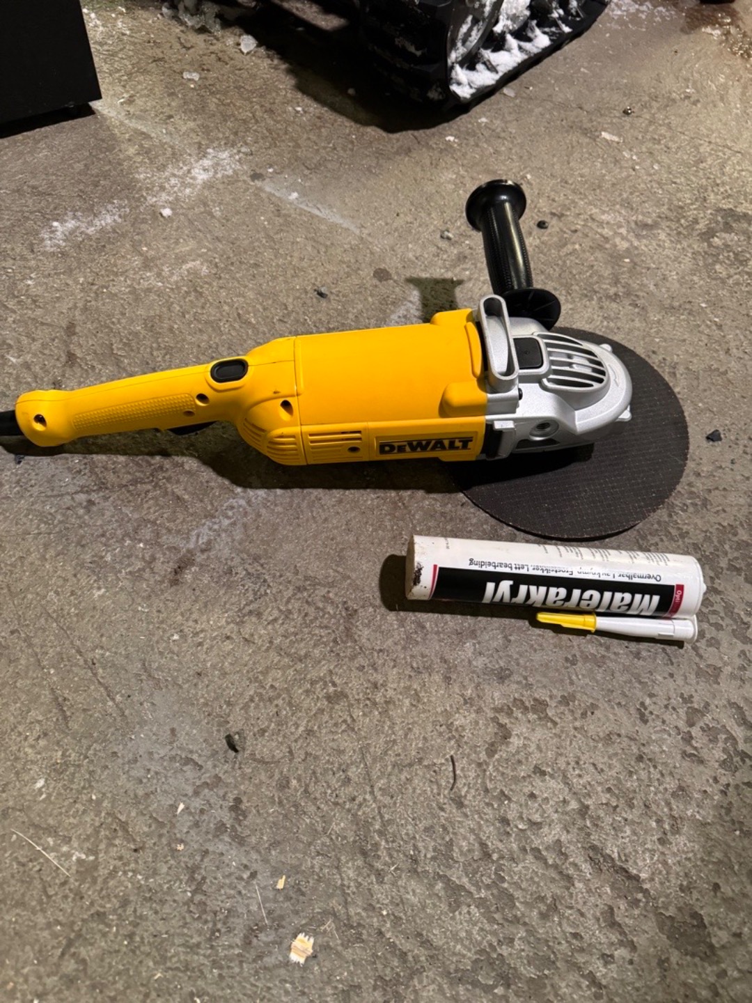 Dewalt vinkelsliper 230mm