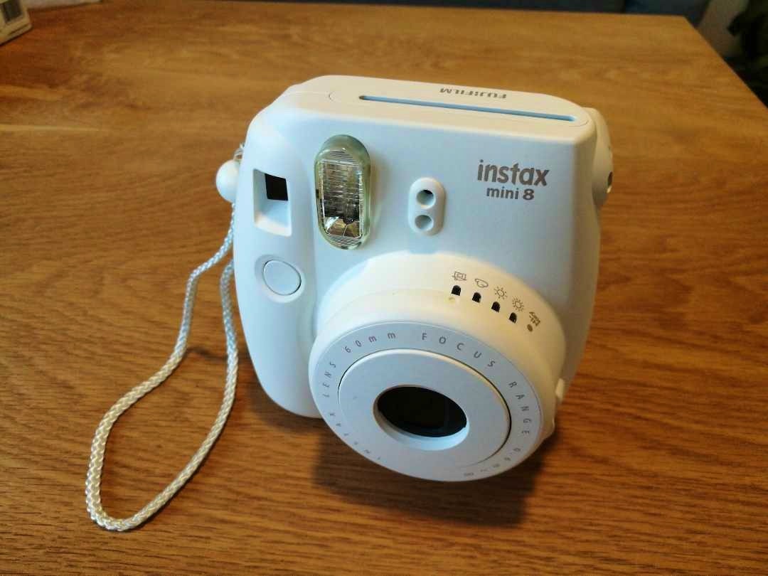 Hyr Instax Mini 8 Polaroidkamera Av Knut Havard R I Trondheim Trondelag For 43 100 Nok Dag Hyr Instax Mini 8 Polaroidkamera Av Knut Havard R I Trondheim Trondelag For 43 100 Nok Dag