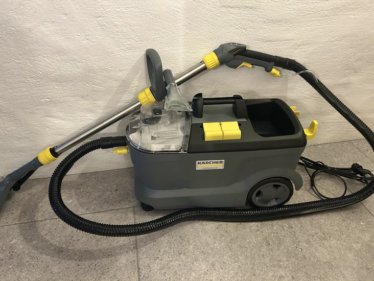 Kärcher puzzi 10/1 mattvätt/möbeltvätt/textiltvätt
