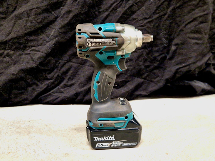 Mutterdragare makita 18v