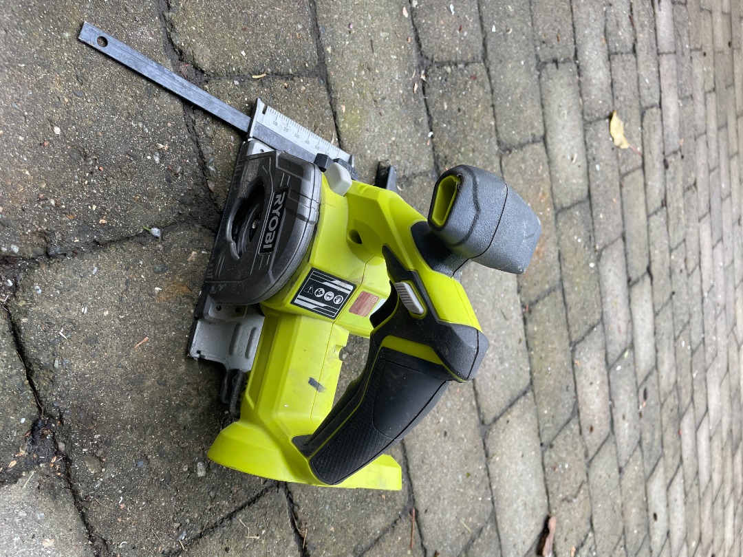 Ryobi sirkelsag for metall
