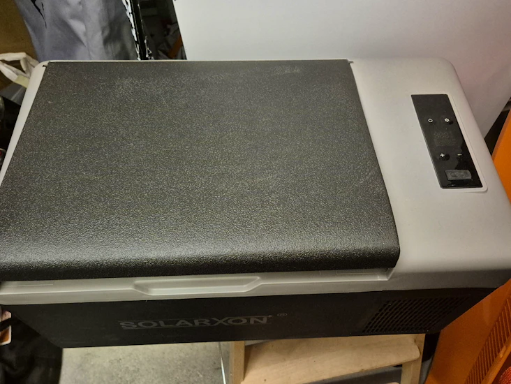 Kylmälaukku (matkajääkaappi)