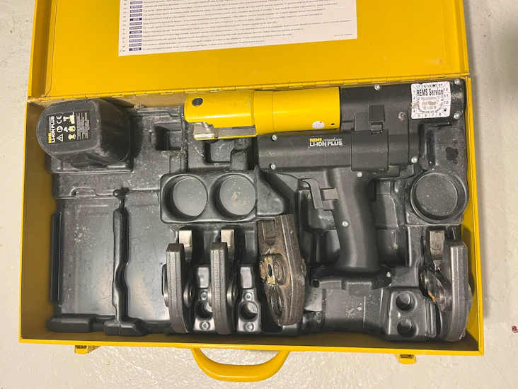 Rems mini-press udlejes