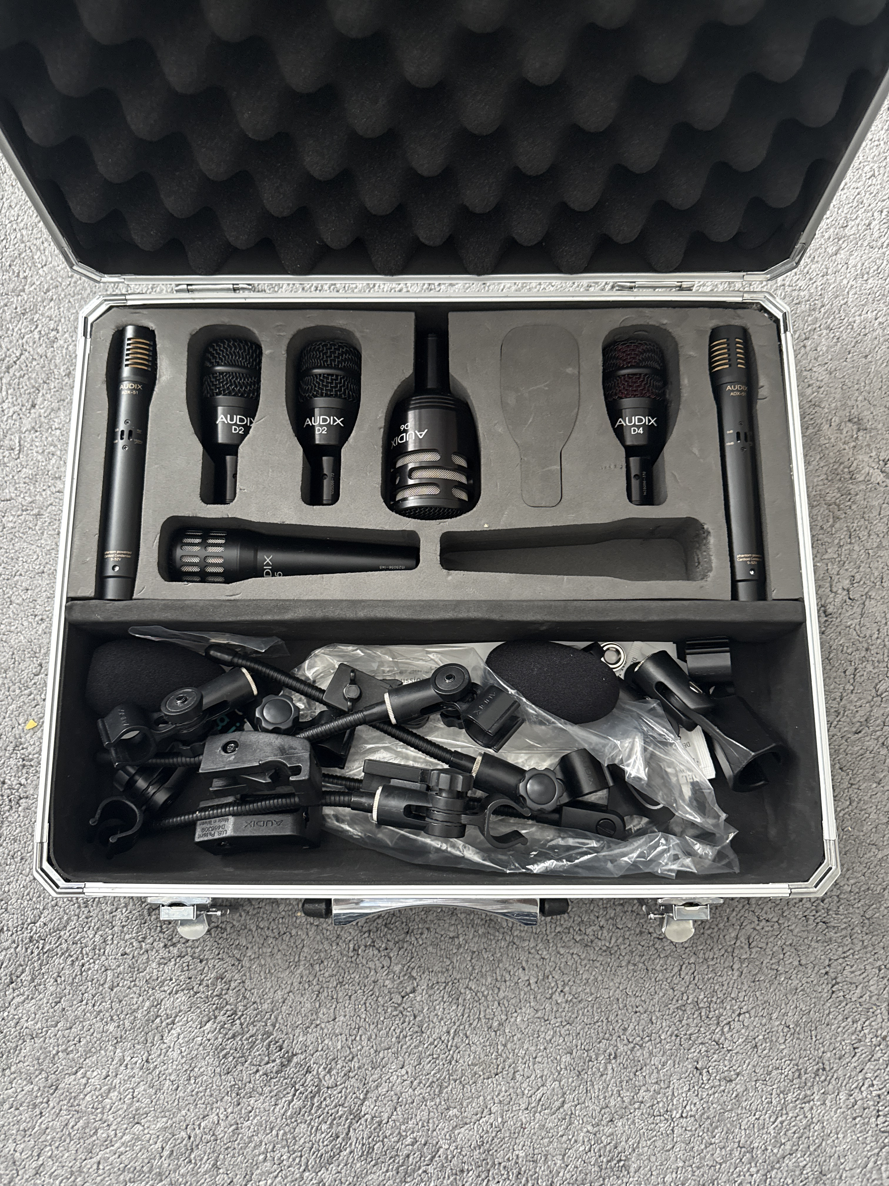 Audix  dp7 drum and percussion mic kit