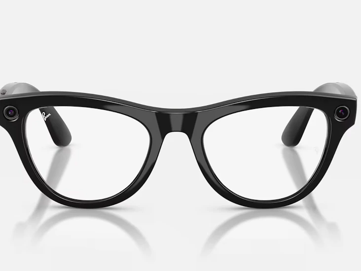 Ray-ban meta smart glasses (gen 2, transitions lens, clear/graphite green transitions, skyler frame)