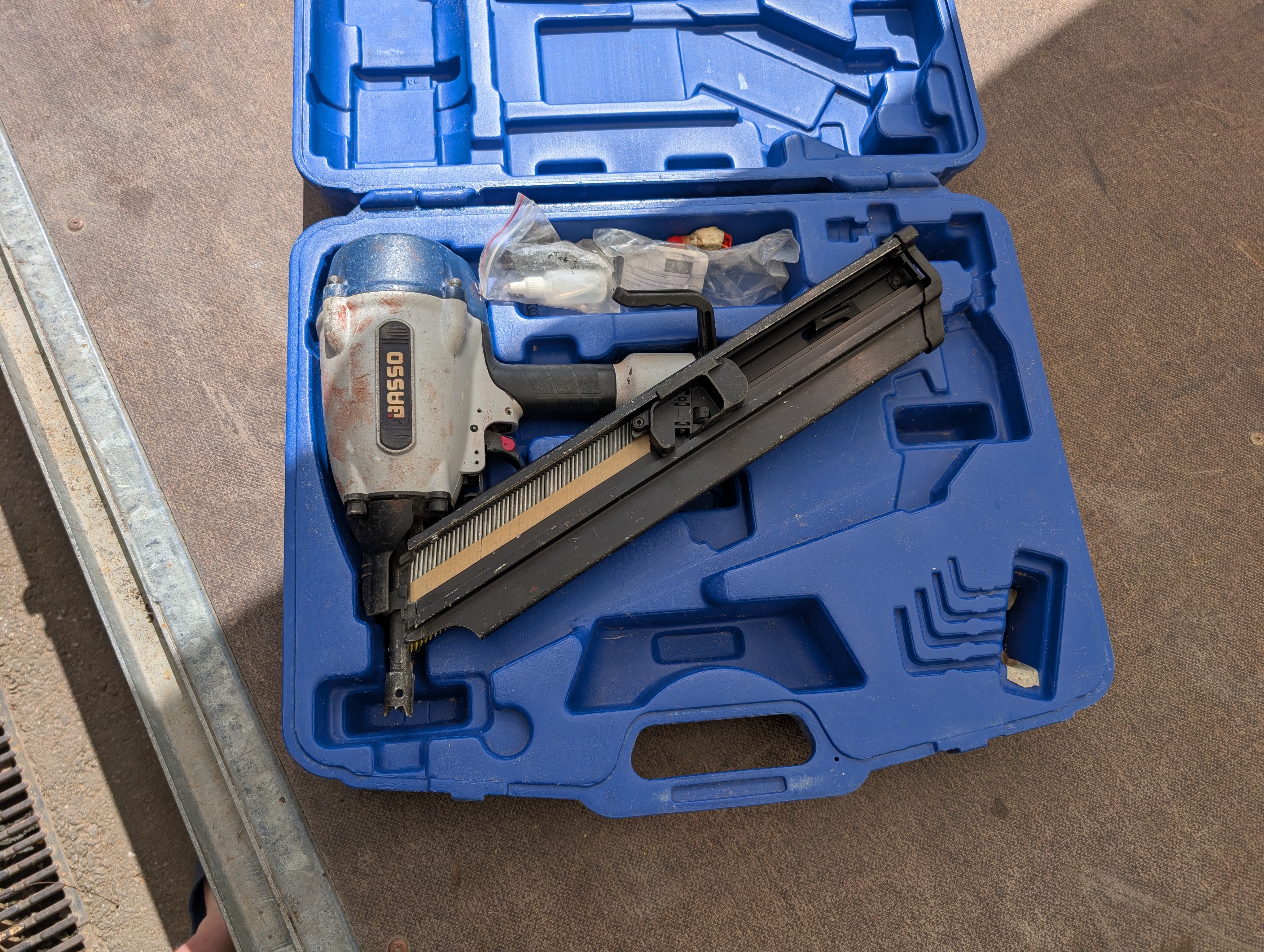 Stompistol för 75-90mm spik