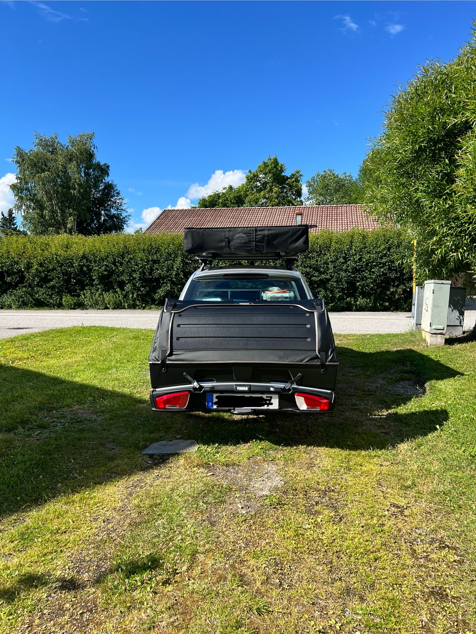 Thule velospace xt 3bike 13pin + thule förvaringsbox backspace xt 300 l