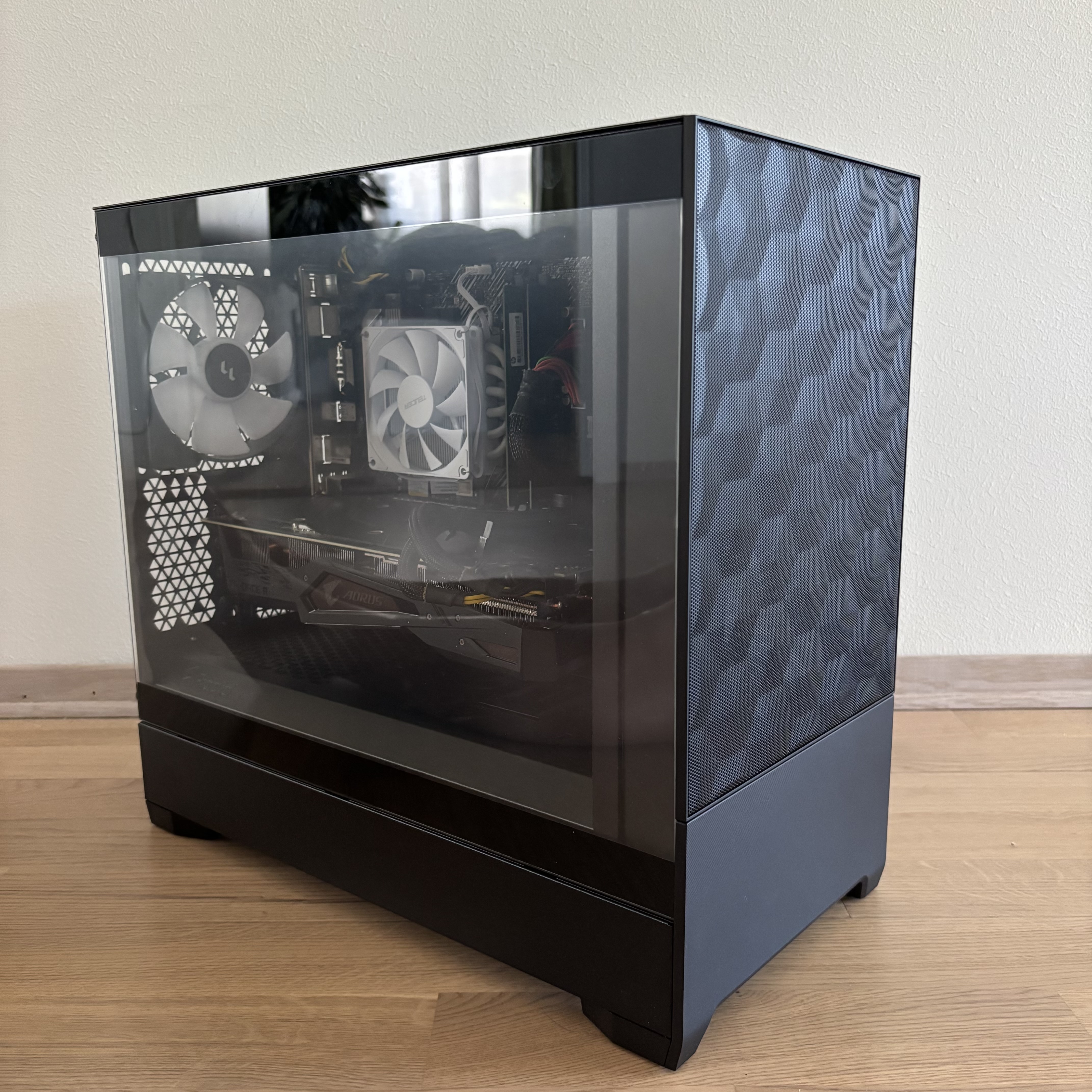Kraftig gaming stasjonær  pc