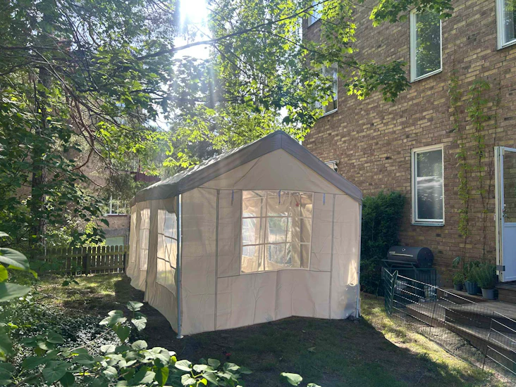 Vitt partytält 3 x 6 m