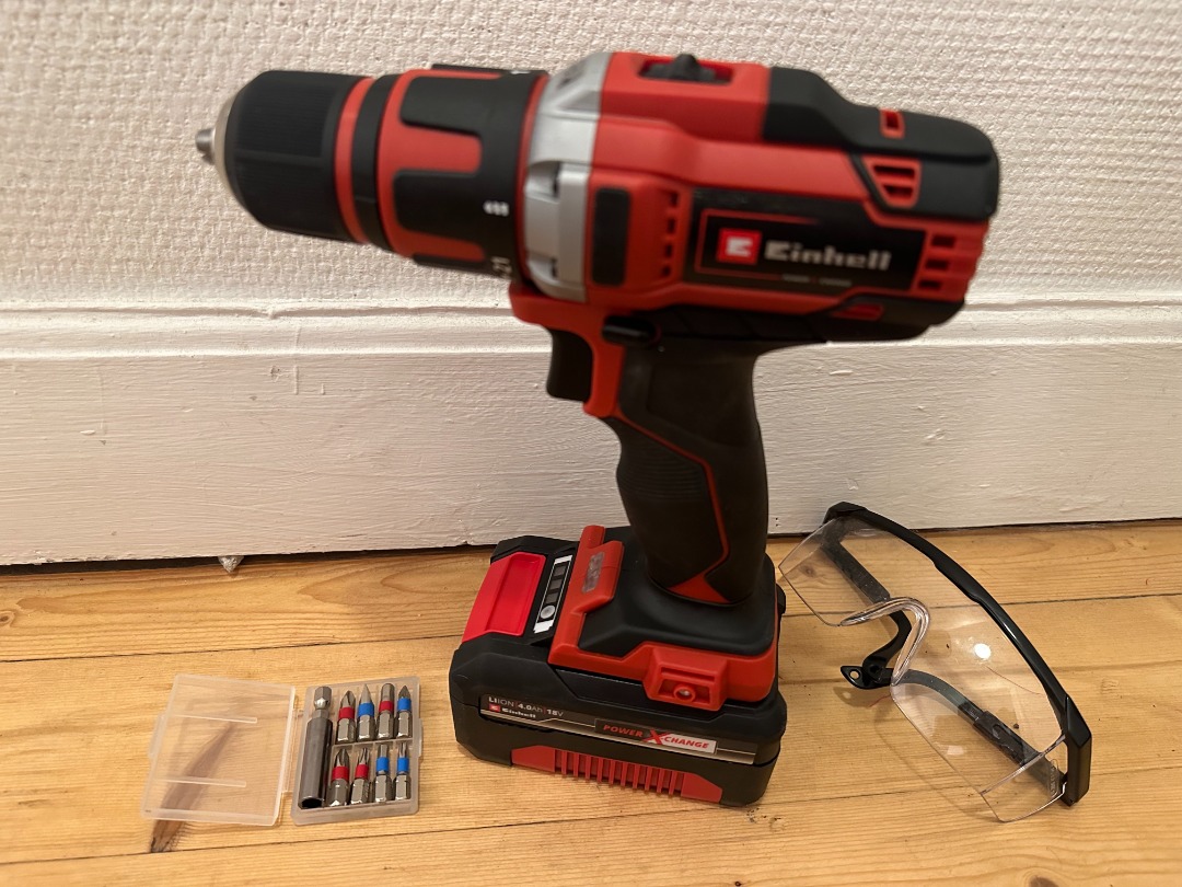 Skruvdragare, borrmaskin, bits, borrar