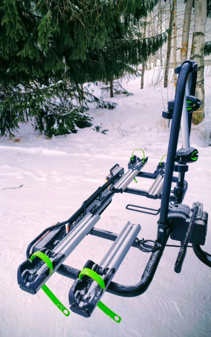 Pyöräteline 2 :lle sähköpyörälle / fatbikelle