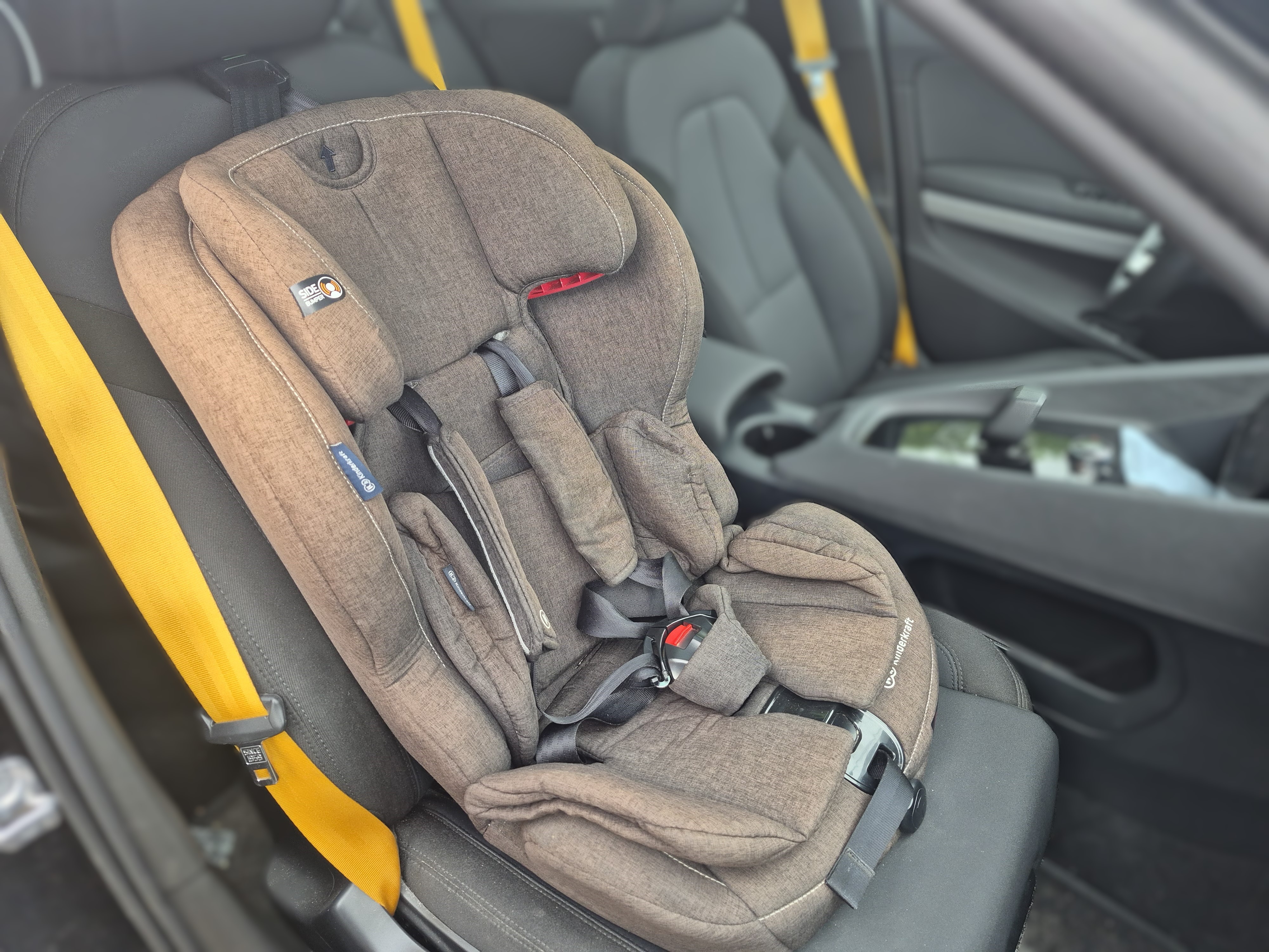 Autostol 9-36 kg. med isofix