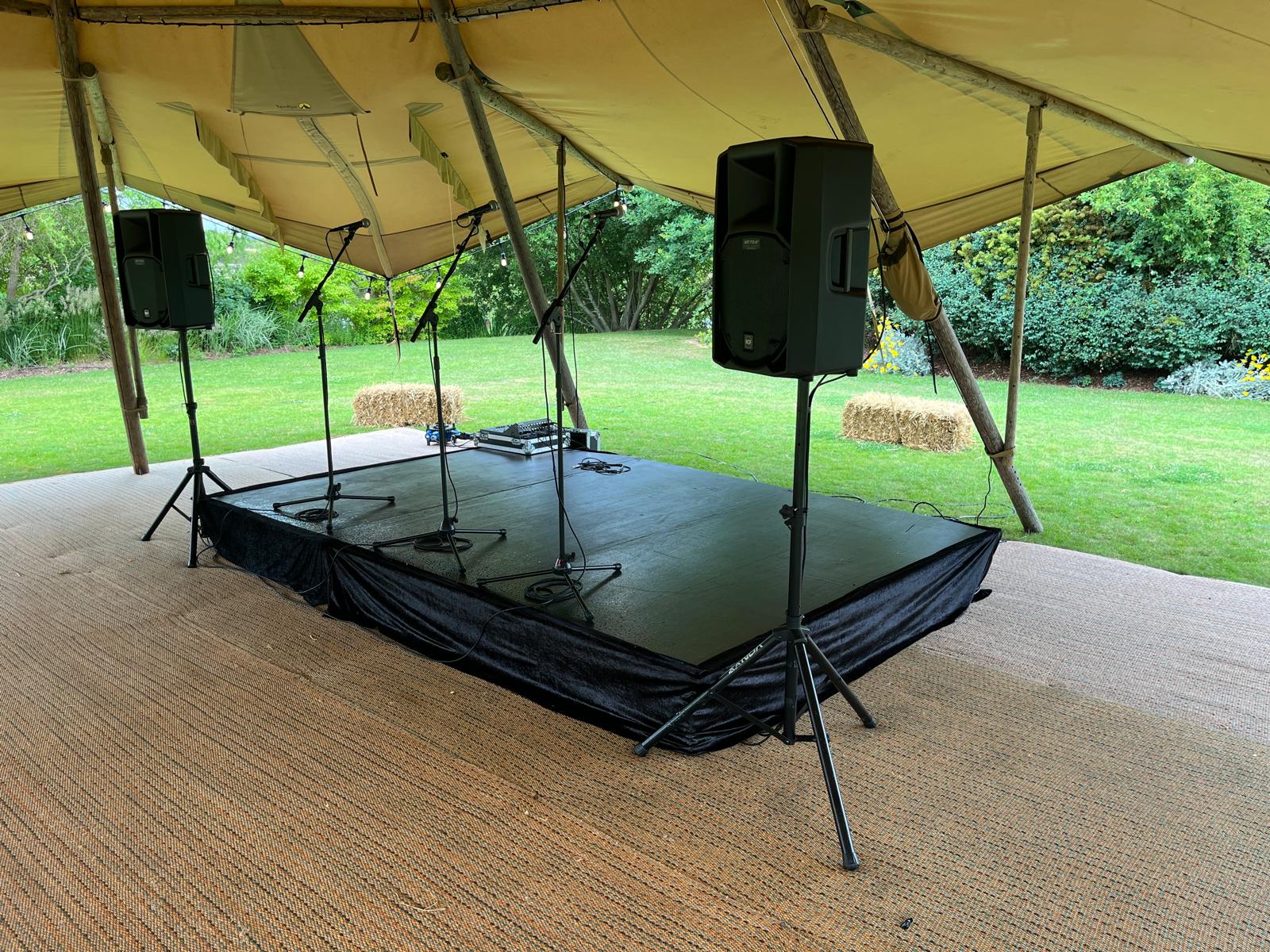 Complete pa package - 3 mics - delivered - same day!