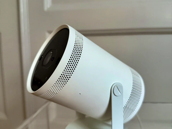 Samsung freestyle 2nd gen - med etui for trygg frakt