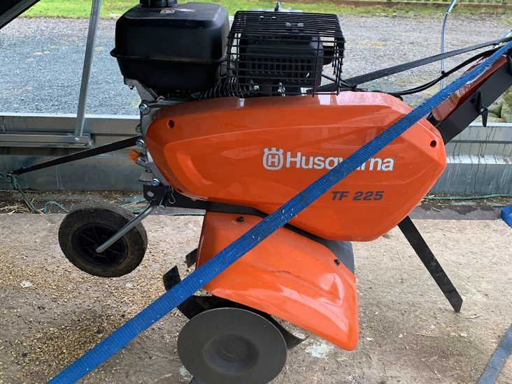 Jordfräs husqvarna tf225