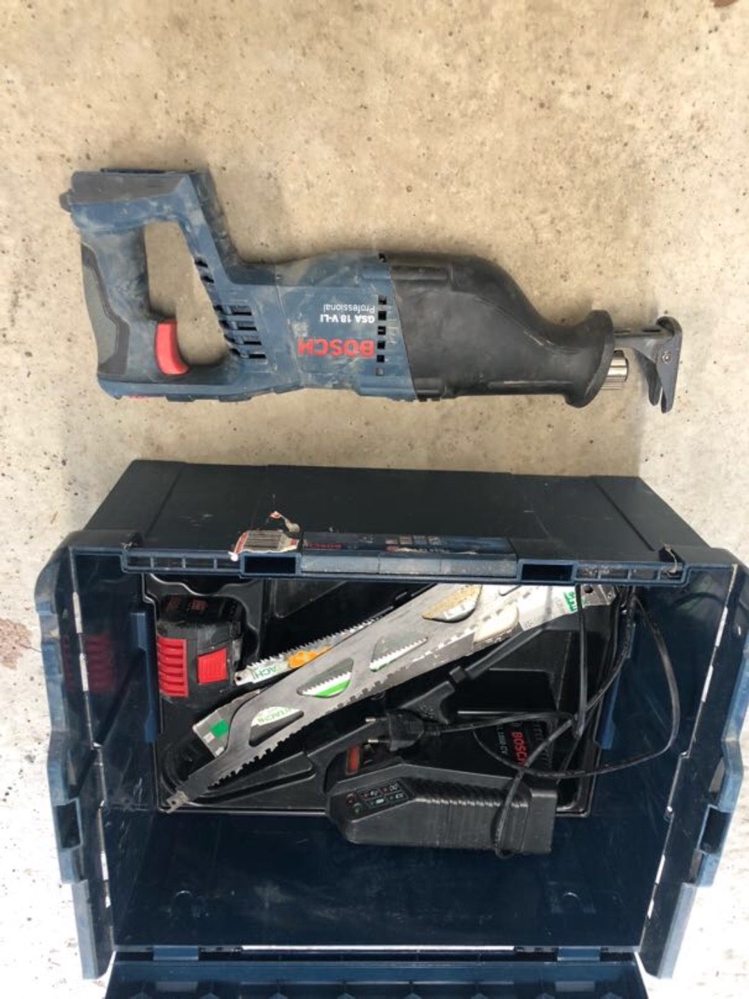Bajonettsag på batteri